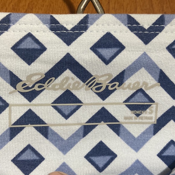 Women’s skirt size small - Picture 3 of 5